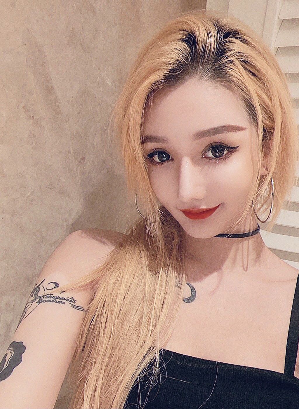 出差去了武侯祠水疗男士会所会所,按摩手法让人眼花缭乱