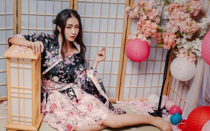 老板带我体验了一次云龙区高端足道商务会所,一对一专享私秘服务项目